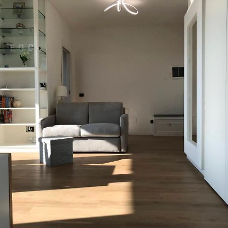 Fiera Milanocity View With Terrace Next To Shopping Mall Apartamento Exterior foto