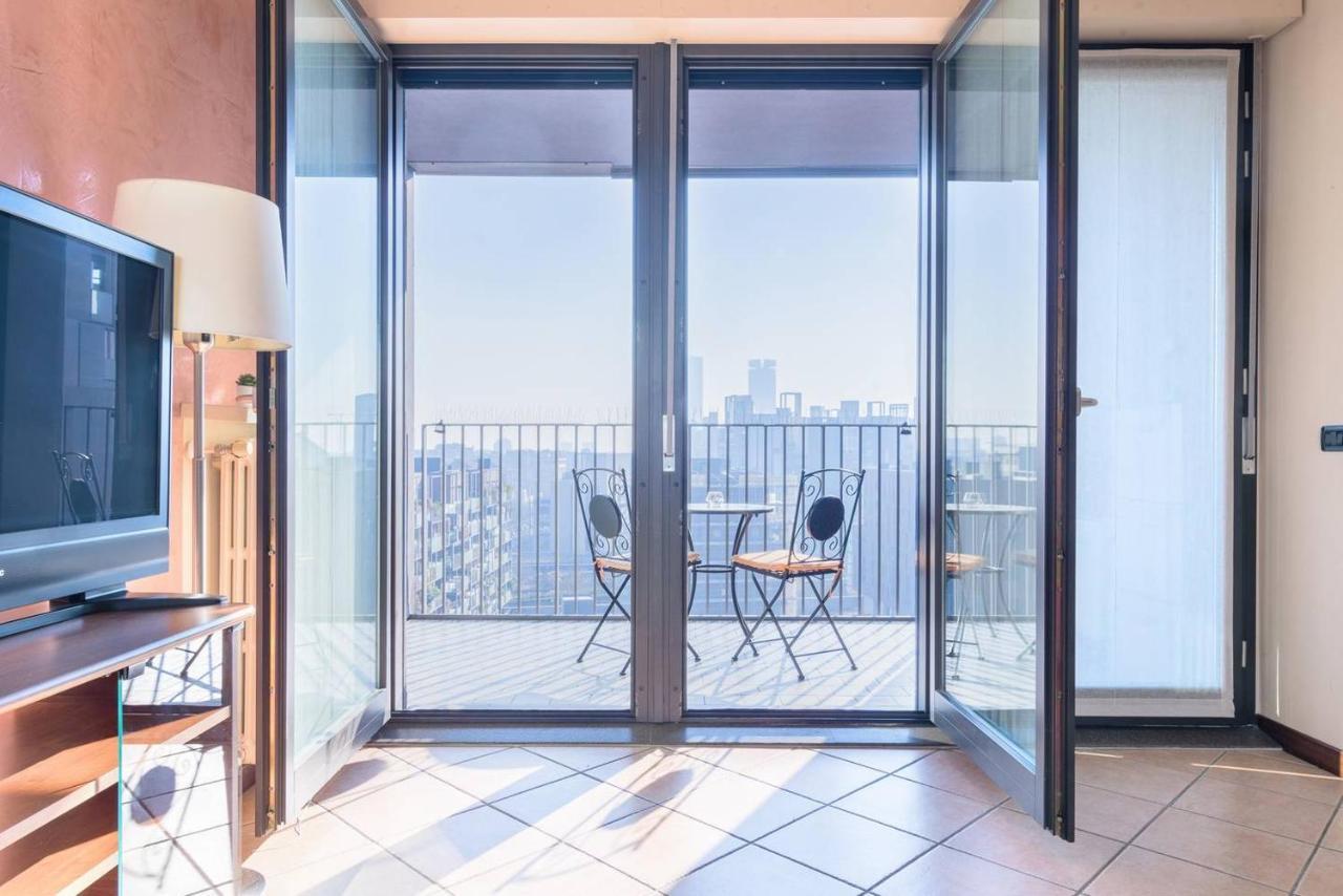 Fiera Milanocity View With Terrace Next To Shopping Mall Apartamento Exterior foto